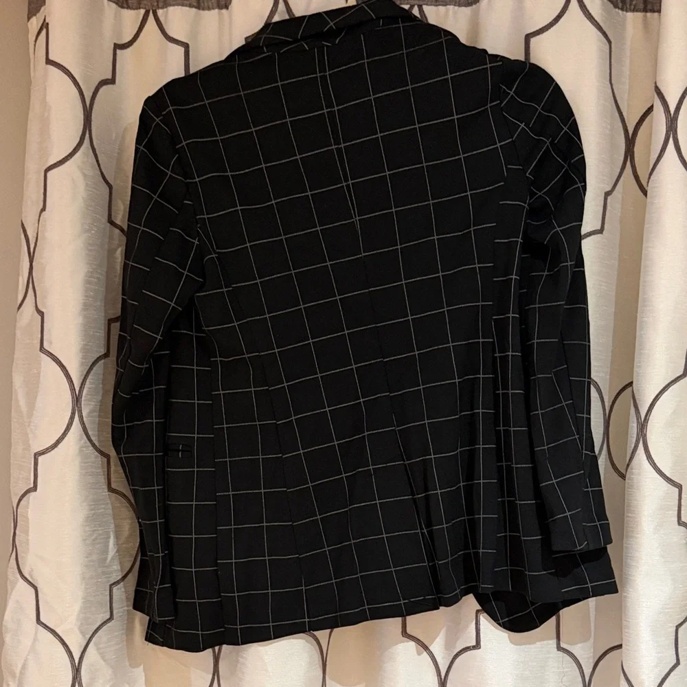 Apt 9 Black Blazer with White Grid Pattern - Picture 3 of 3